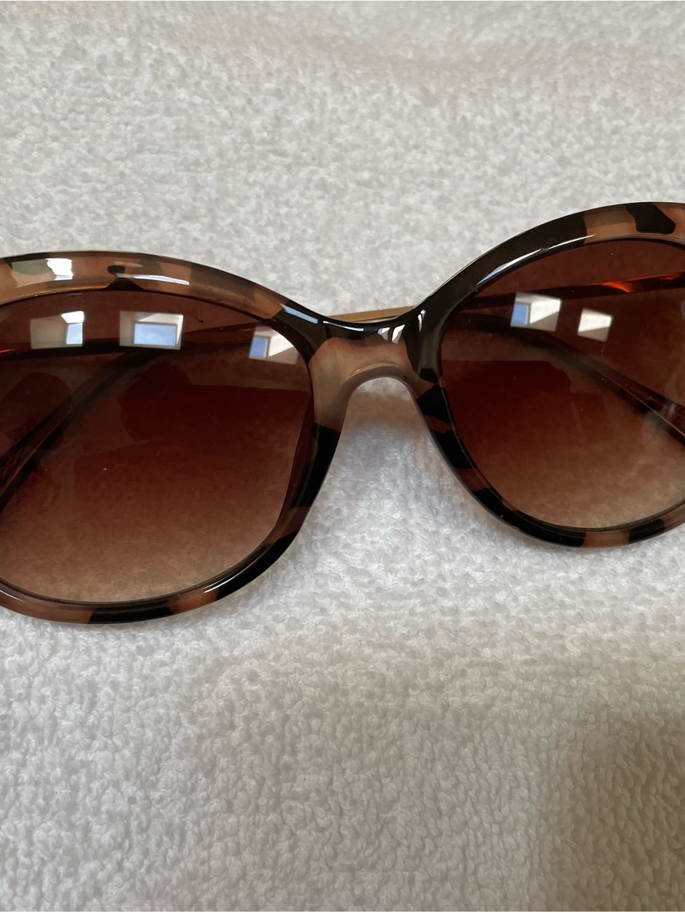 H&M Tortoiseshell Round Sunglasses - Brown